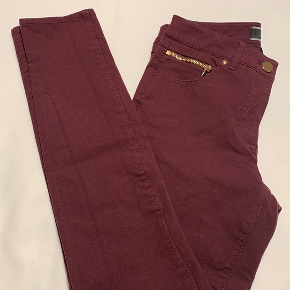 Le Chateau Maroon Pants size 0 (XS to S) - Picture 3 of 4